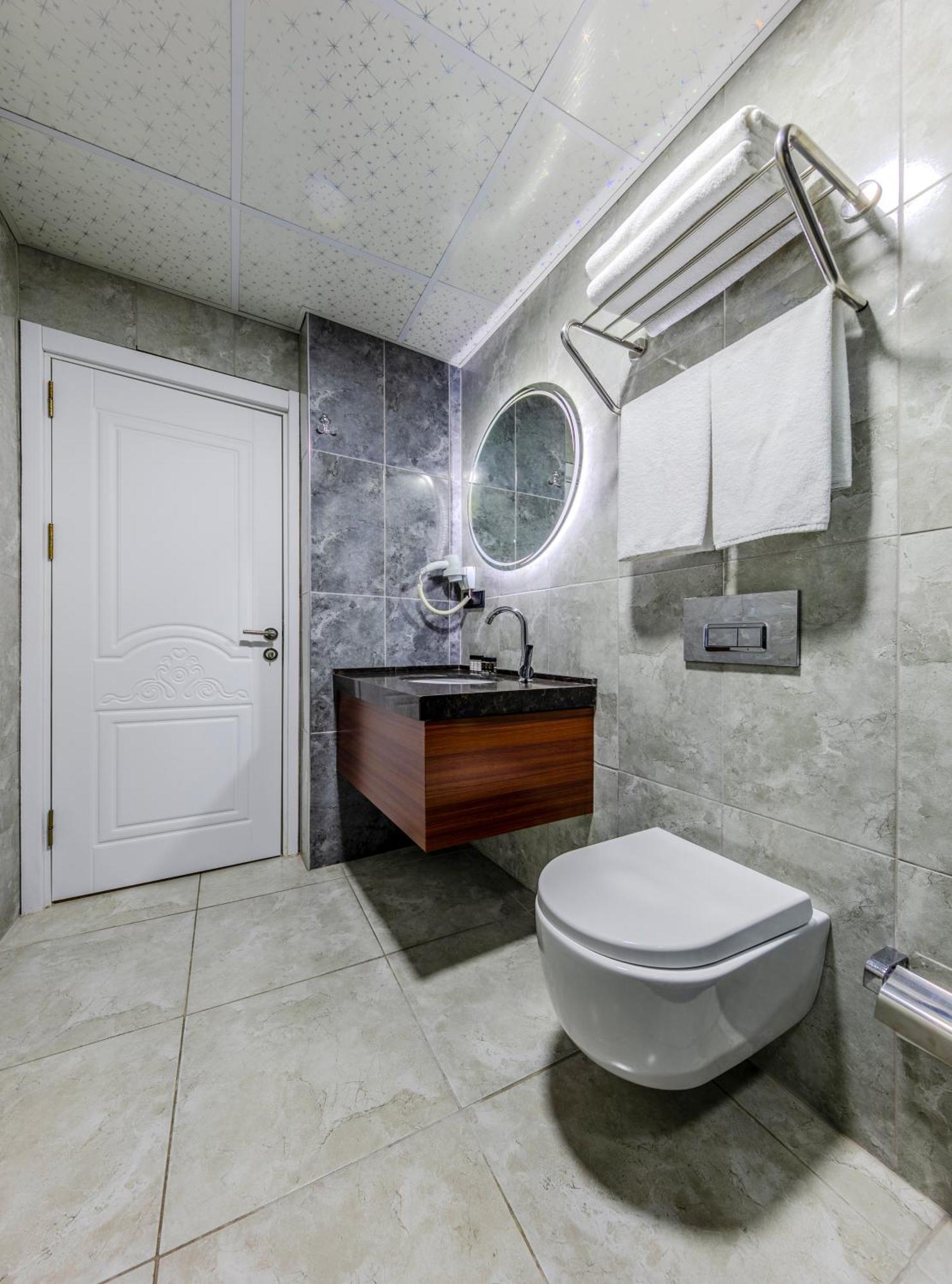 Med Life Hotel Istanbul Airport Arnavutkoy Екстериор снимка