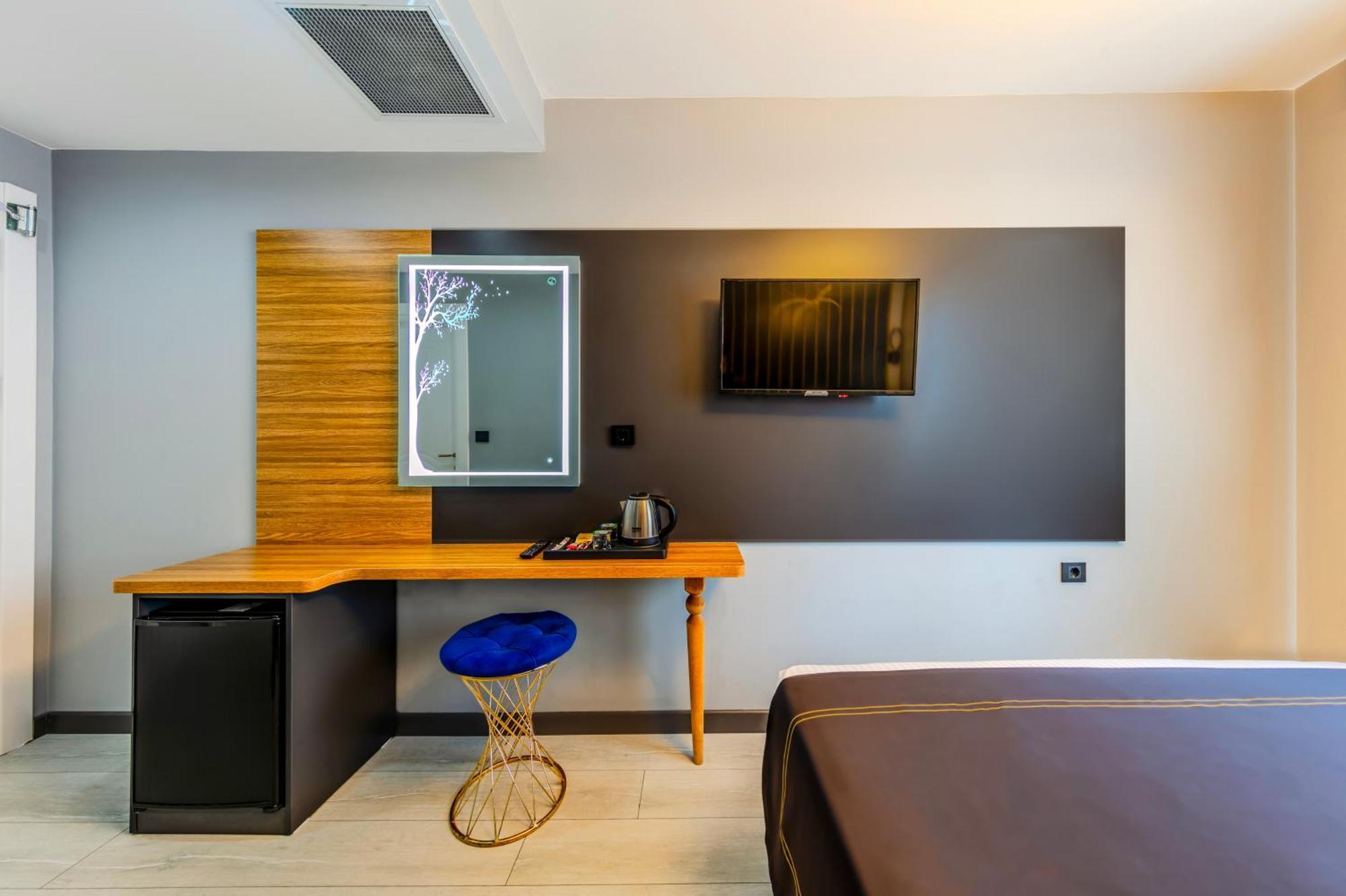 Med Life Hotel Istanbul Airport Arnavutkoy Екстериор снимка